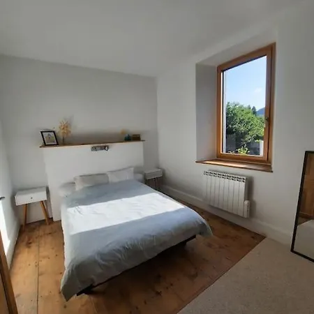 Maison Familiale A La Montagne Nyaraló Hèches