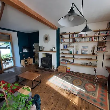 Maison Familiale A La Montagne * Hèches