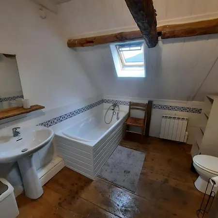 Maison Familiale A La Montagne Vakantiehuis Heches